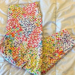 Fabletics spring floral leggings.  Size 2X. No pockets.